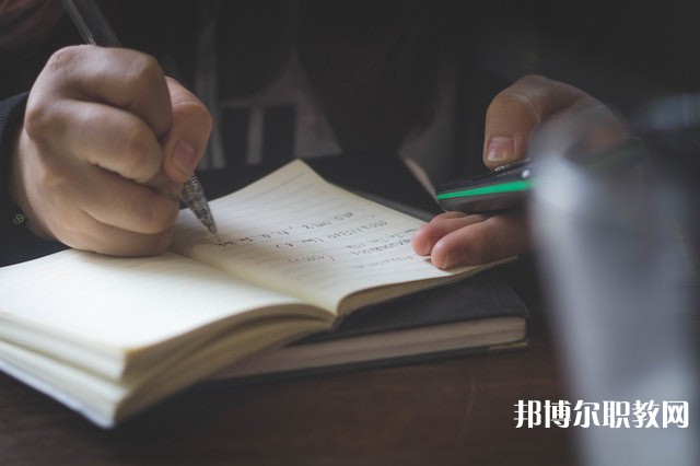 廣東哪里的技工學校能讀汽車維修與改裝專業