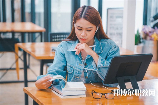 廣東哪里的職業學校能讀早期教育專業