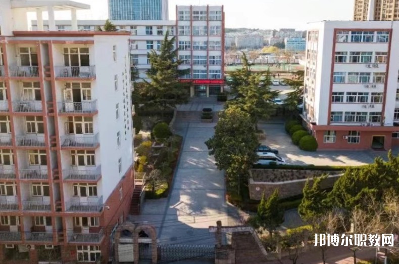 青島博愛成人中等專業(yè)學校怎么樣、好不好