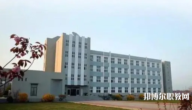 長(zhǎng)海縣中等職業(yè)技術(shù)專(zhuān)業(yè)學(xué)校地址，乘車(chē)路線(xiàn)