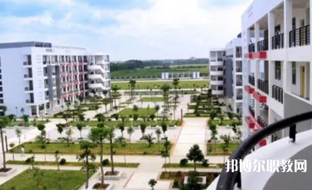 2024本溪市衛(wèi)生學(xué)校招生計(jì)劃 招生人數(shù)是多少(附要求、條件、對(duì)象)