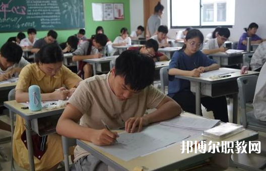 2025深圳公辦中專學校最新排名前三名單