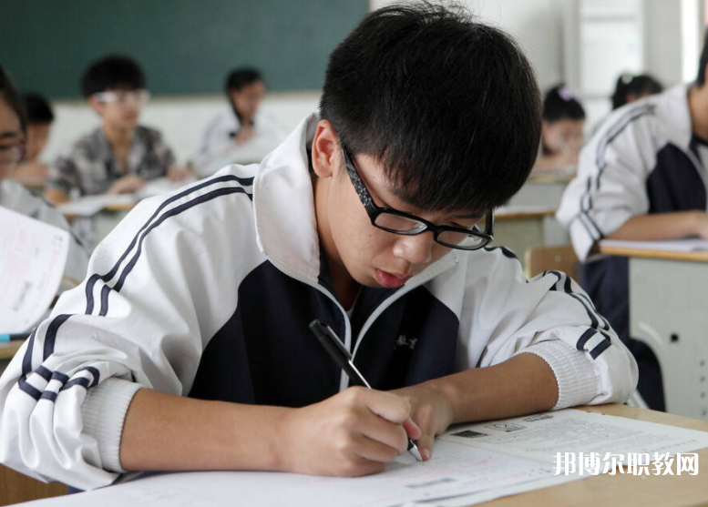2025石家莊公辦中專學校最新排名前三名單
