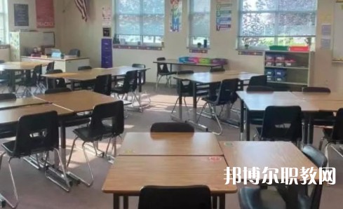 2025南陽職業學校最新排名前三名單