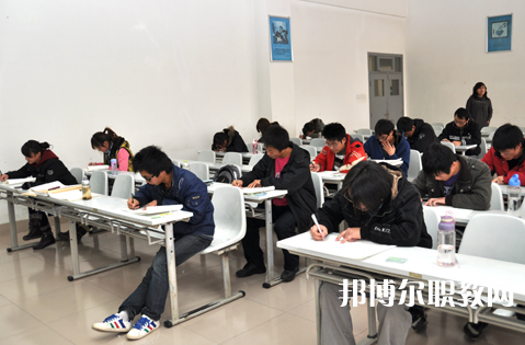 2025濰坊職業學校最新排名前三名單
