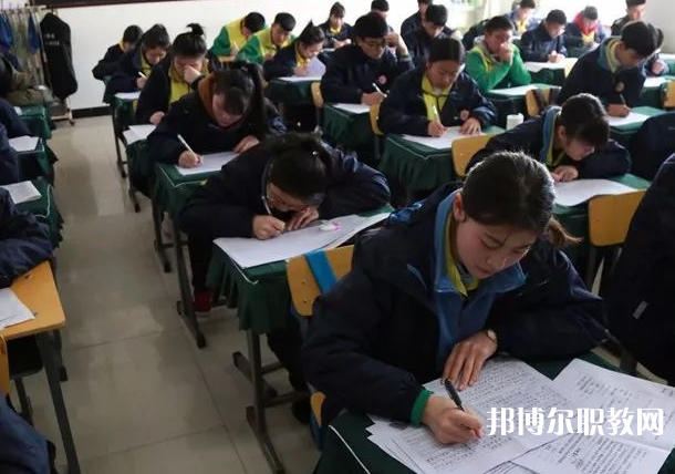 2025唐山中專學校最新排名前三名單