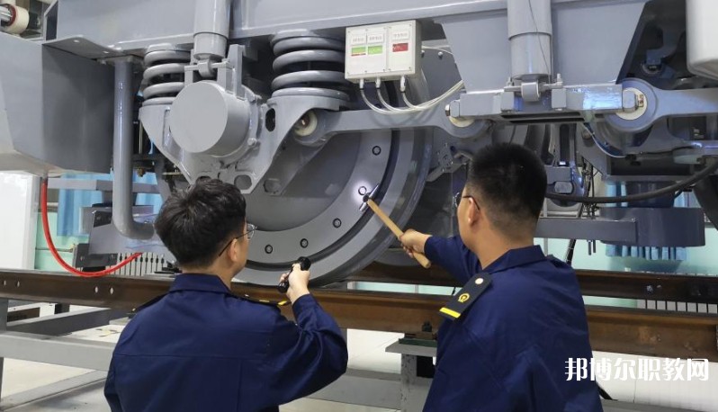 湖北2025年讀鐵路學校有哪些專業