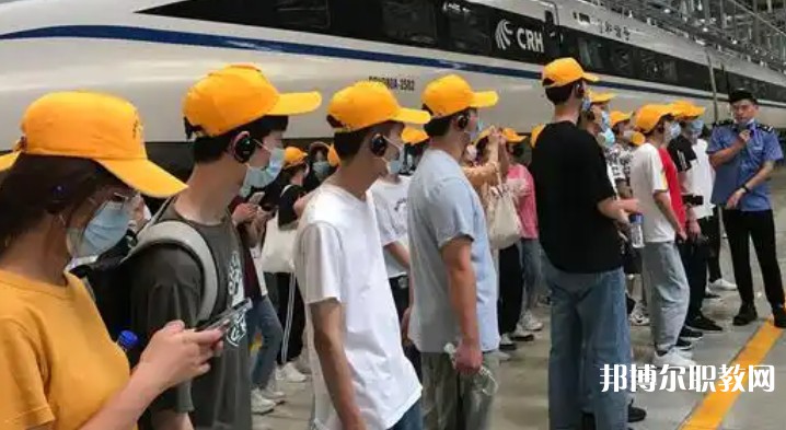 自貢2025年鐵路學校讀出來是什么文憑
